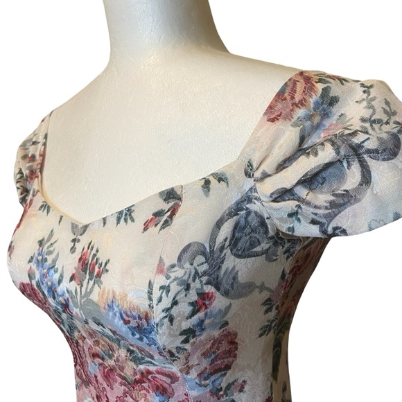 Handmade Vintage | Floral Brocade Sweetheart Dress - Picture 7 of 15